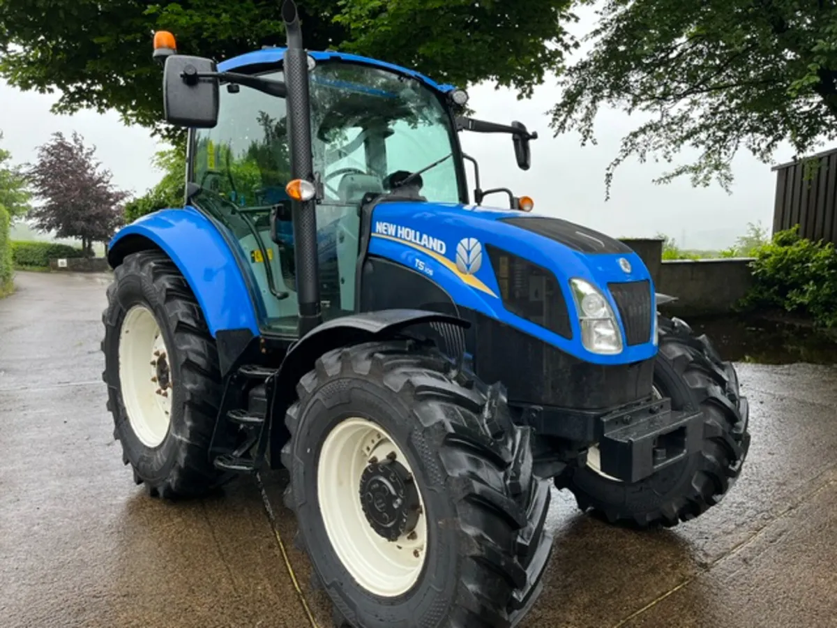 2014 New Holland T5.105 Dual Command - Image 1