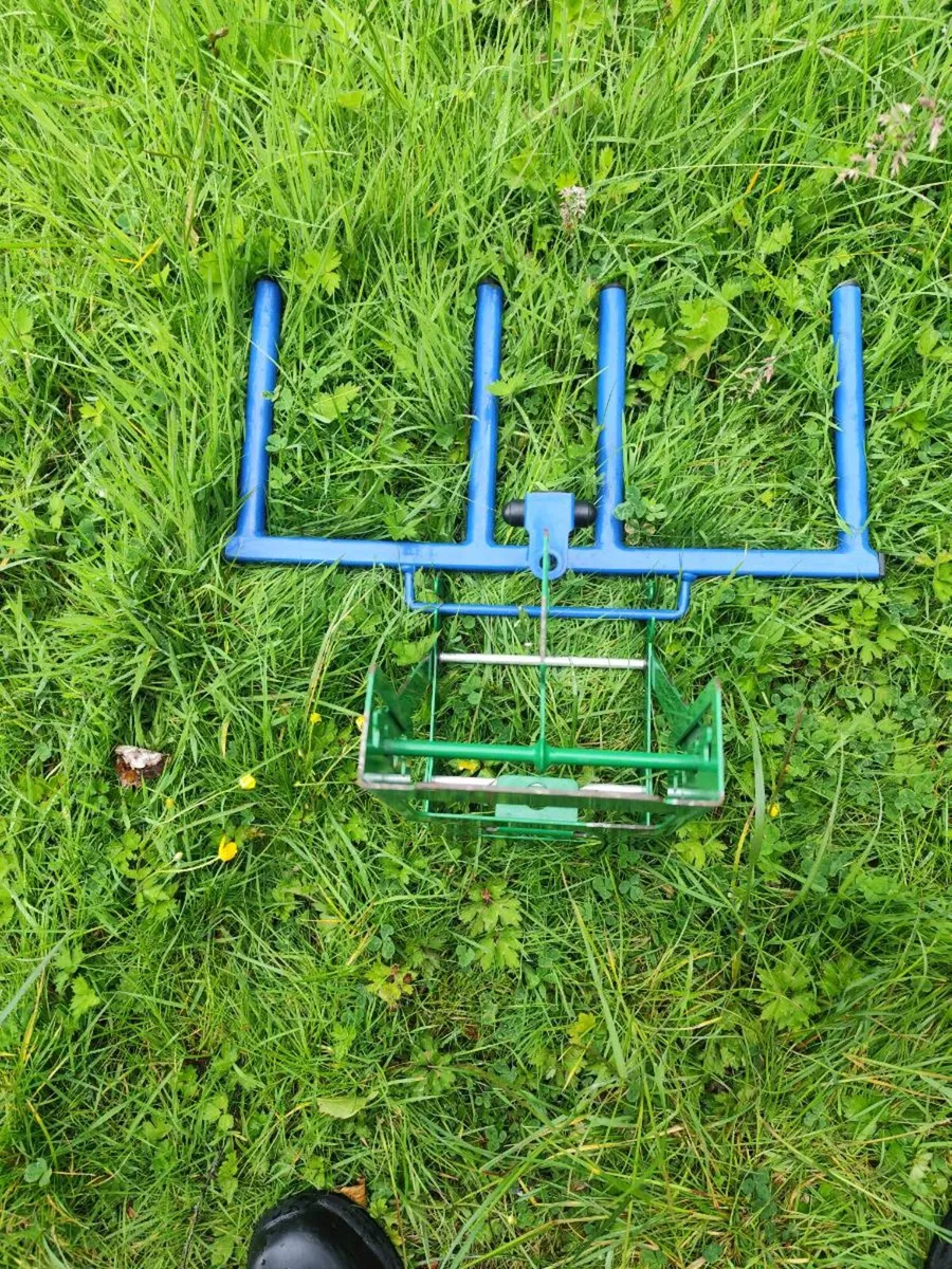 Killbran Three-point linkage & double bale lifter. - Image 3