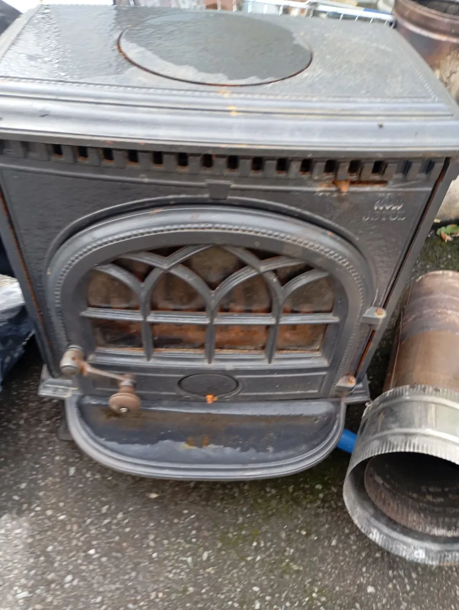 Building equipment - Image 1