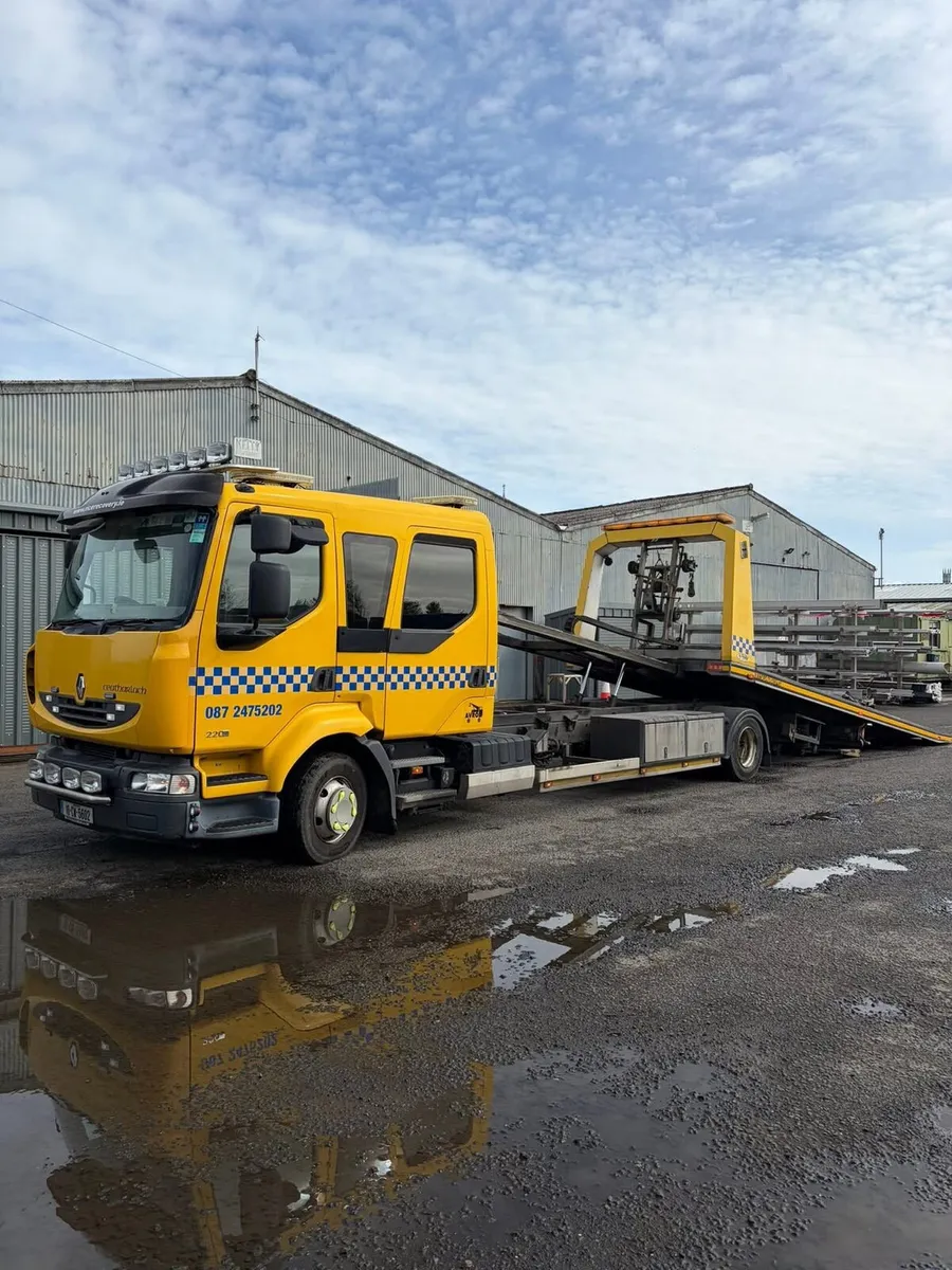 Recovery truck - Image 3