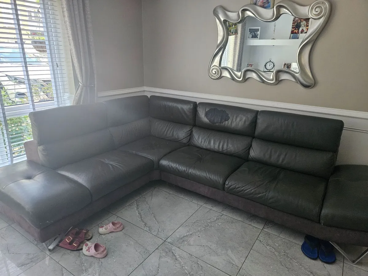 Sofa - Image 3