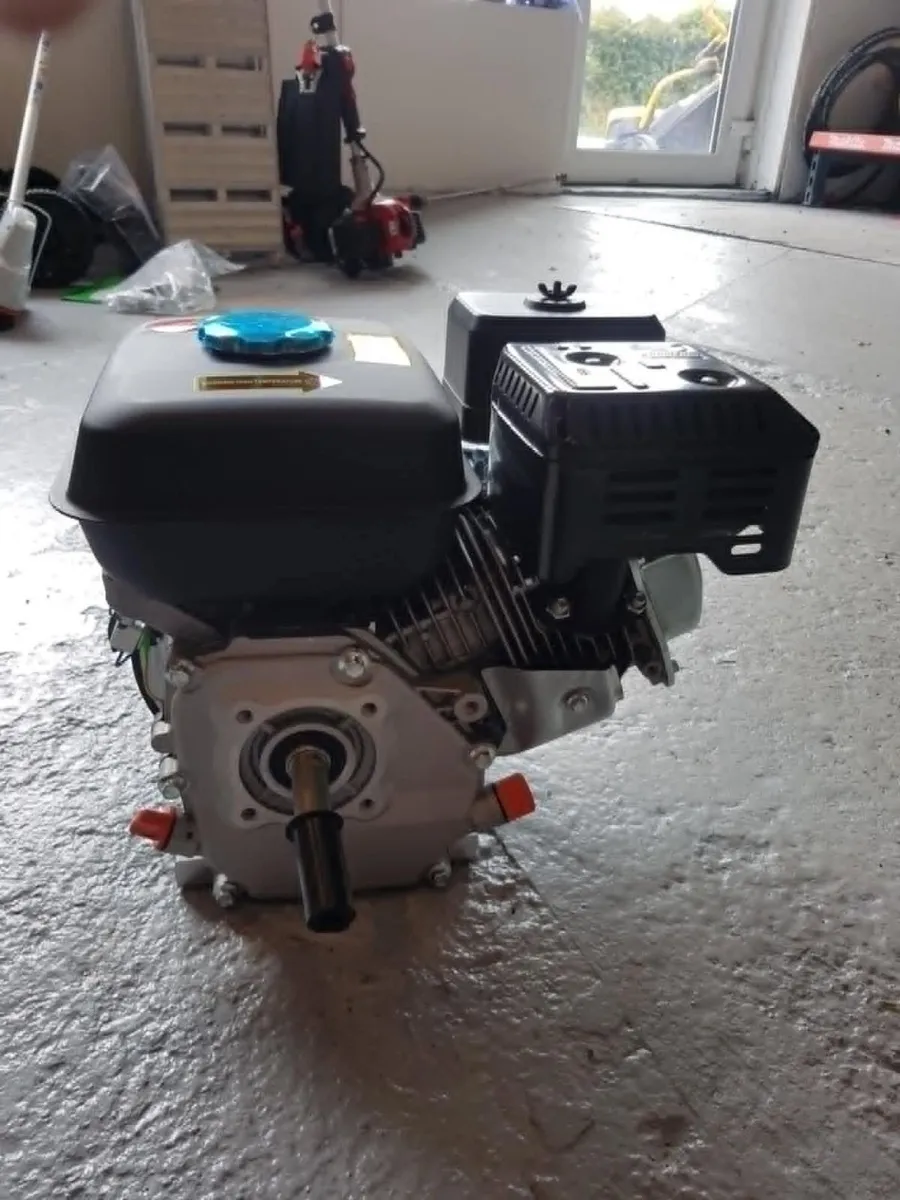 6.5HP PETROL ENGINE - FOR SALE - Image 4