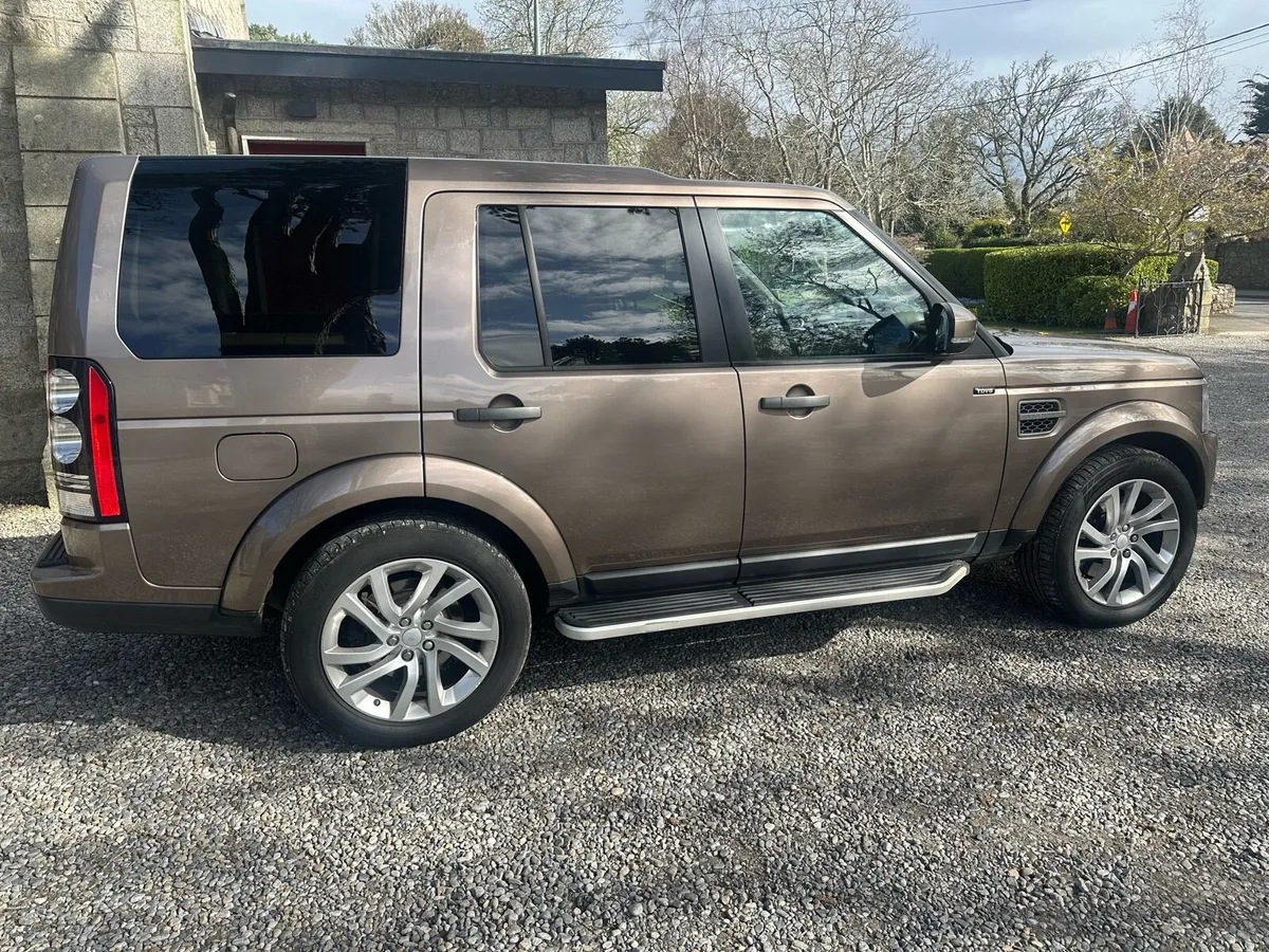 2016 Landrover Doscovery 4 - Image 2