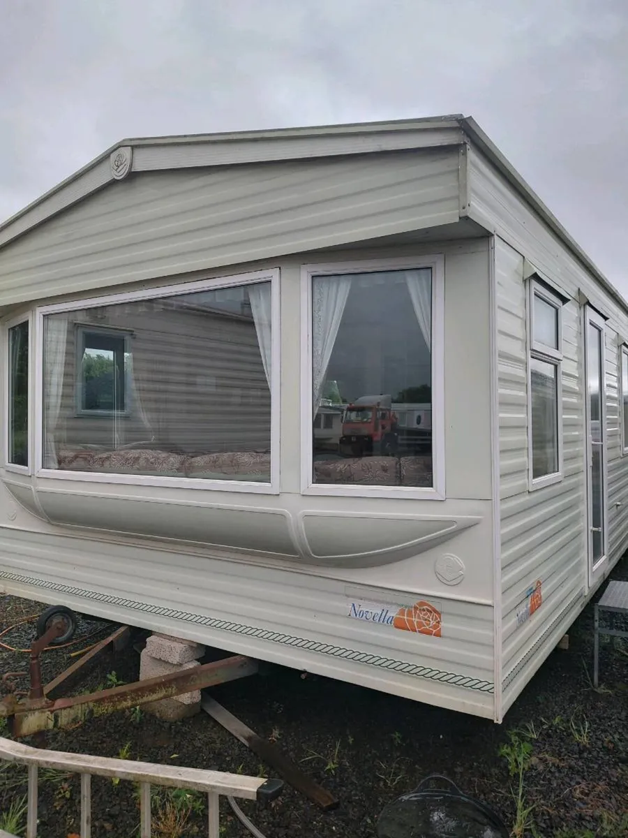 Mobile home - Image 1