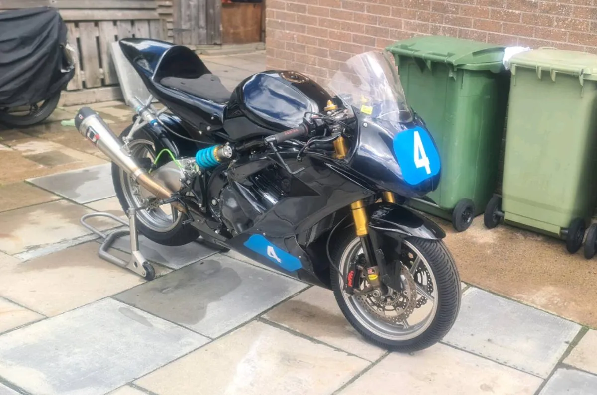 😱2012 Kawasaki 650 Supertwin Race / Track Bike - Image 1