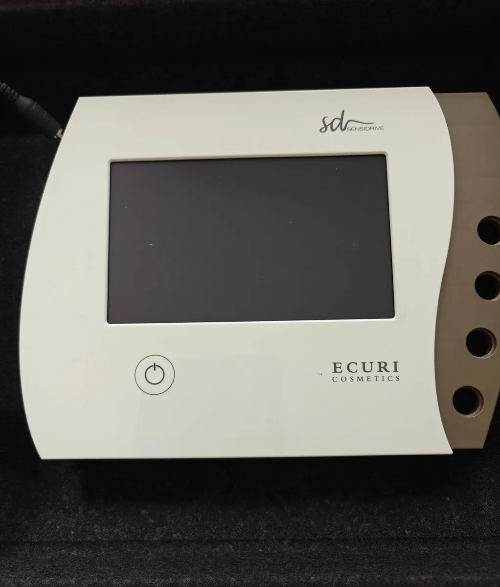 Ecuri Cosmetic Micropigmentation, Micro Needling - Image 1