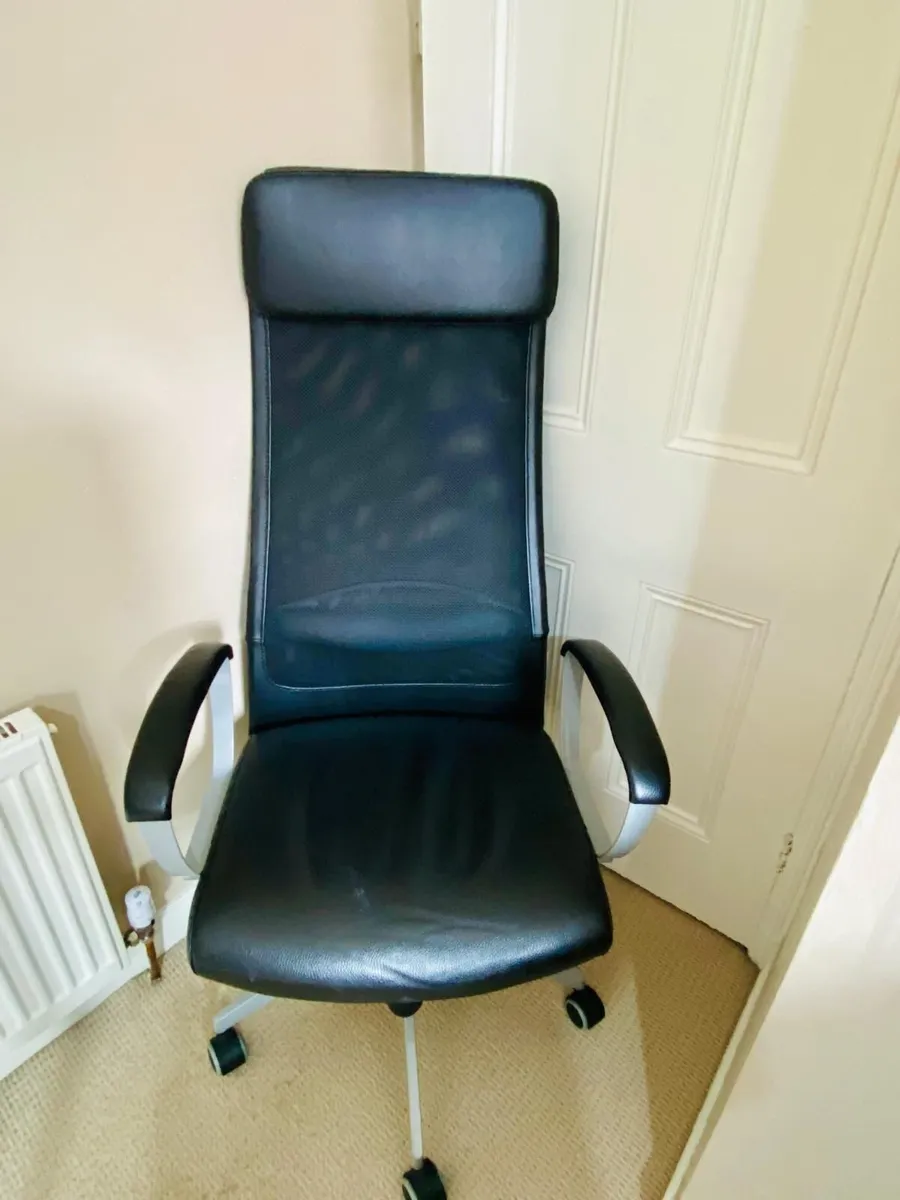 Office Chair - Image 1