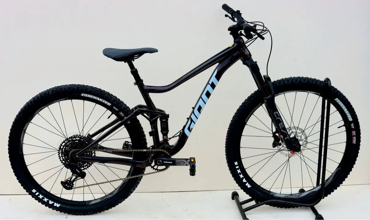 GIANT STANCE 1  (NEW) / Mountain Bike: - Image 4