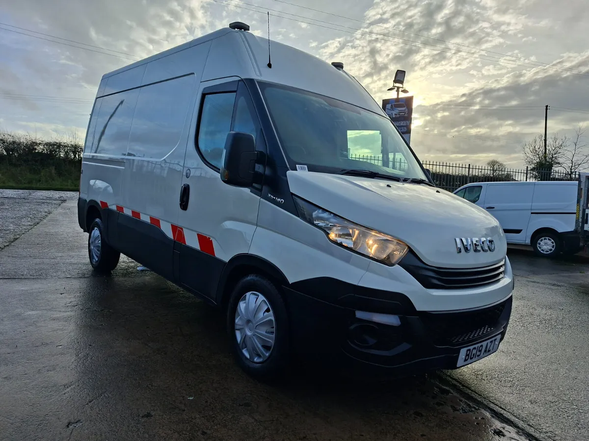 2019 IVECO DAILY COMPRESSOR AND GENERATOR VAN