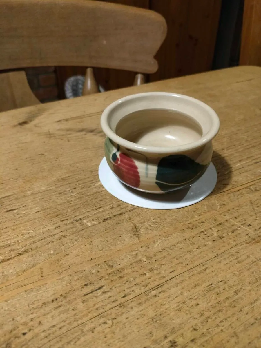Ballydougan Pottery bowl, Apples Red Green, Hand P - Image 1