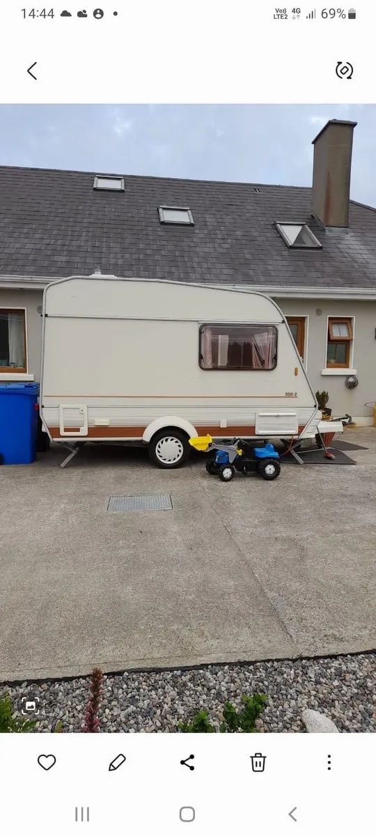 2 Berth Caravan - Image 3