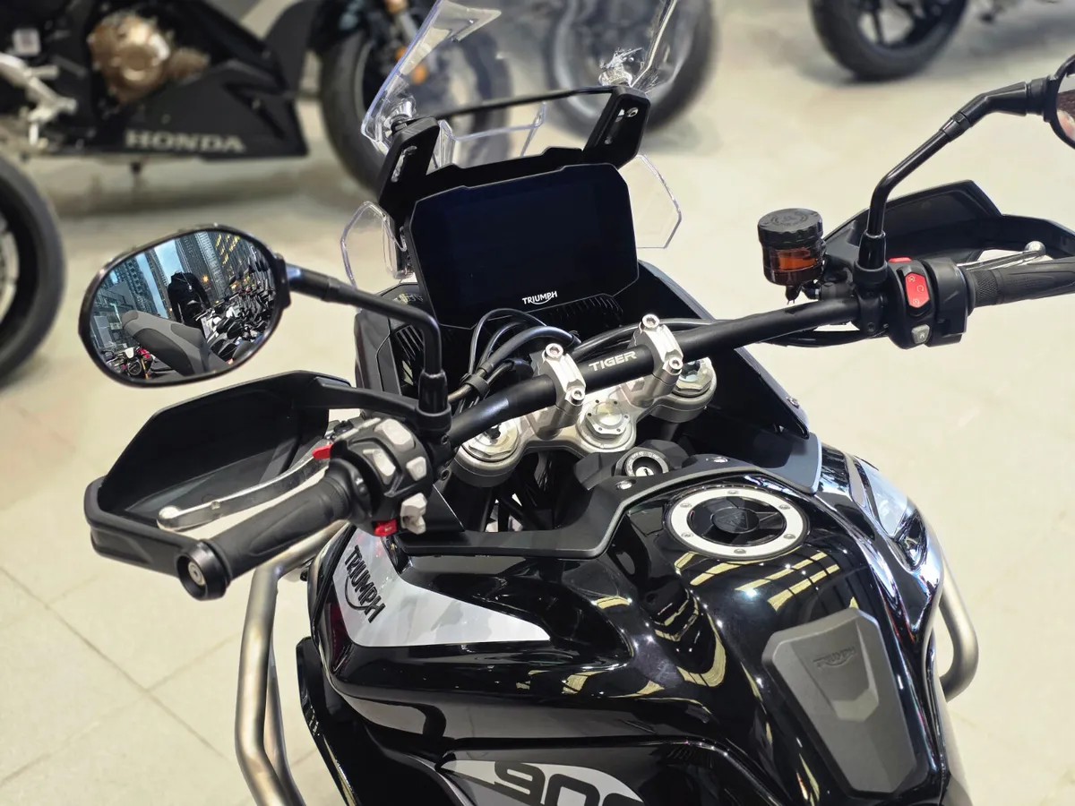 Triumph Tiger 900 GT Pro - Image 3