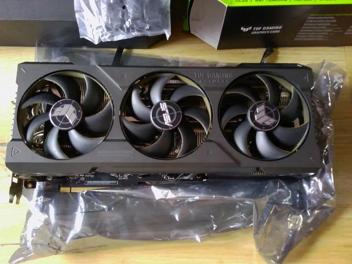 Asus Tuf Gaming Geforce Rtx 4080 Oc 16gb Gddr6x Graphics Card - Image 3