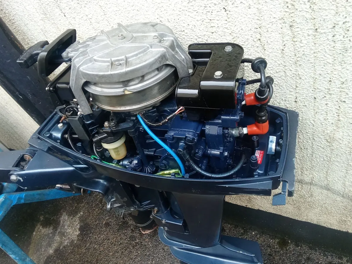 2-stroke outboard YAMAHA -9,9 hp - Image 4