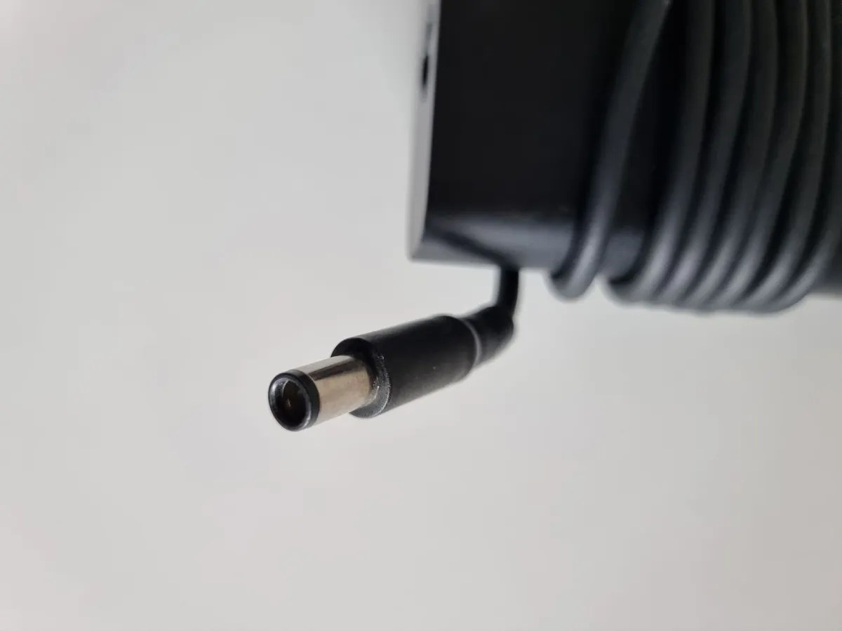 Dell 180w AC Adapter Laptop Charger - Image 4