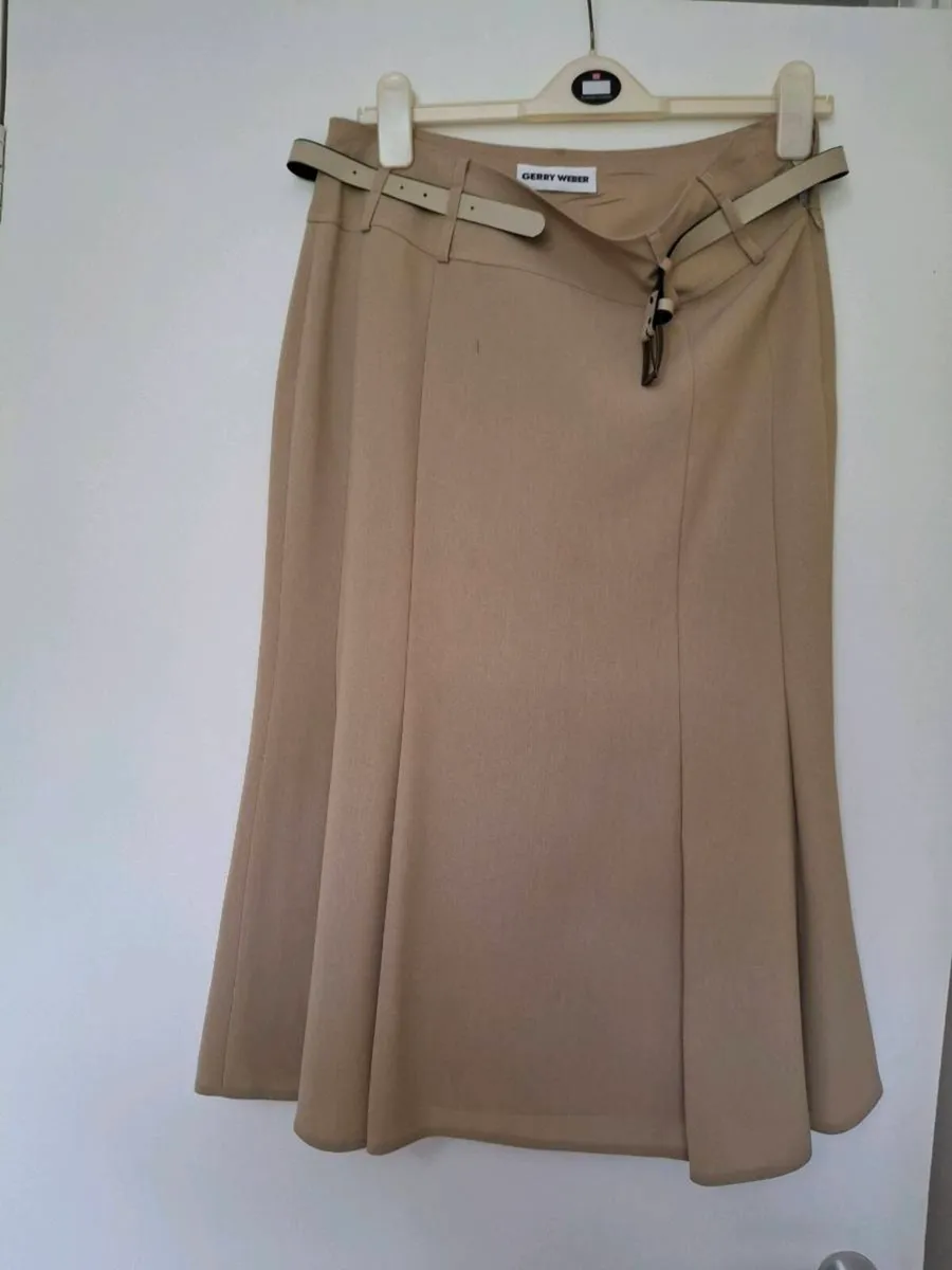 Gerry weber matching jacket and skirt - Image 2