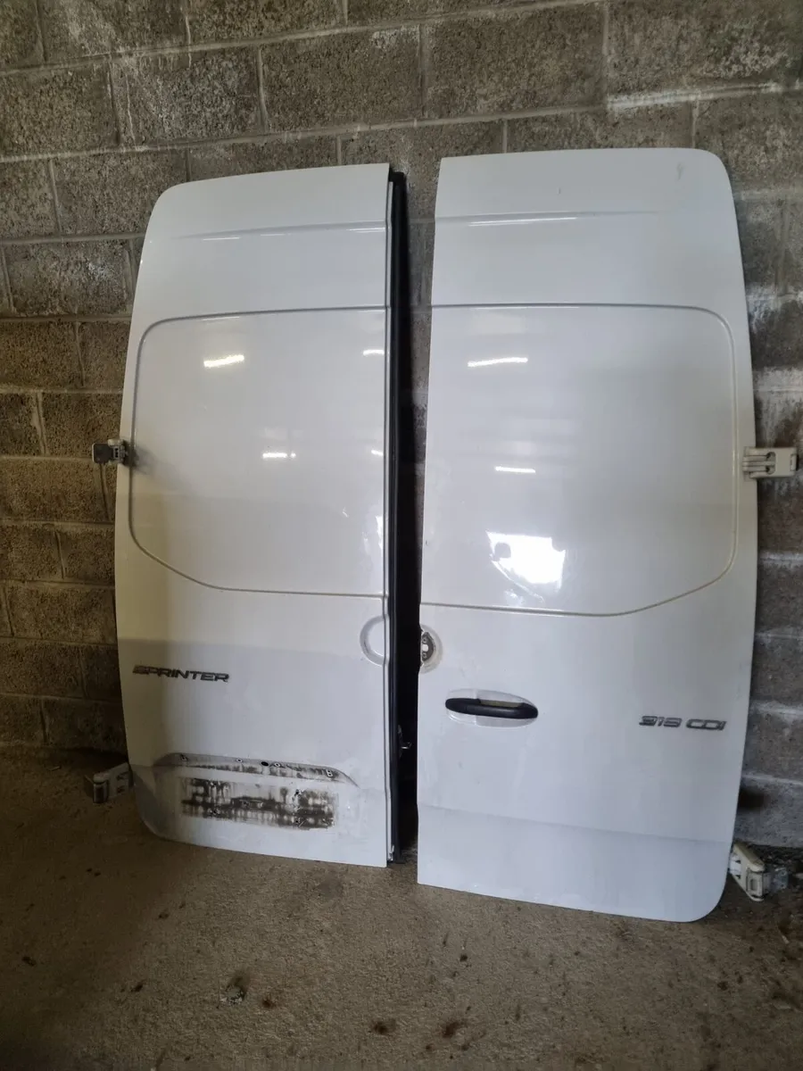 Mercedes sprinter doors bumper grill parts - Image 2