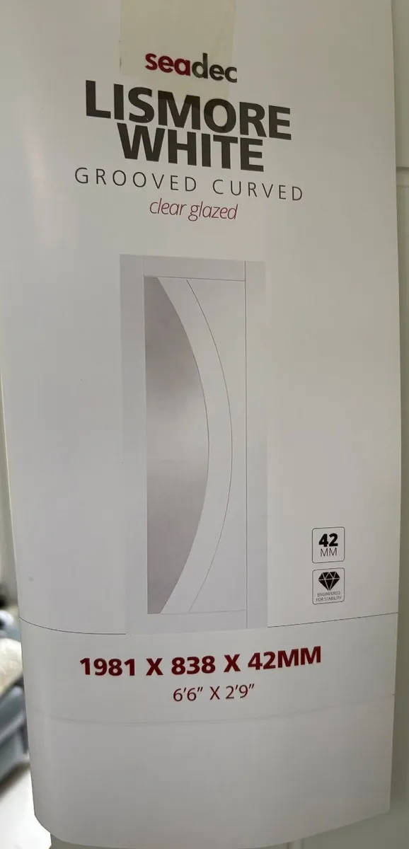 NEW seadec Lismore White Grooved Curved Glass Door - Image 3