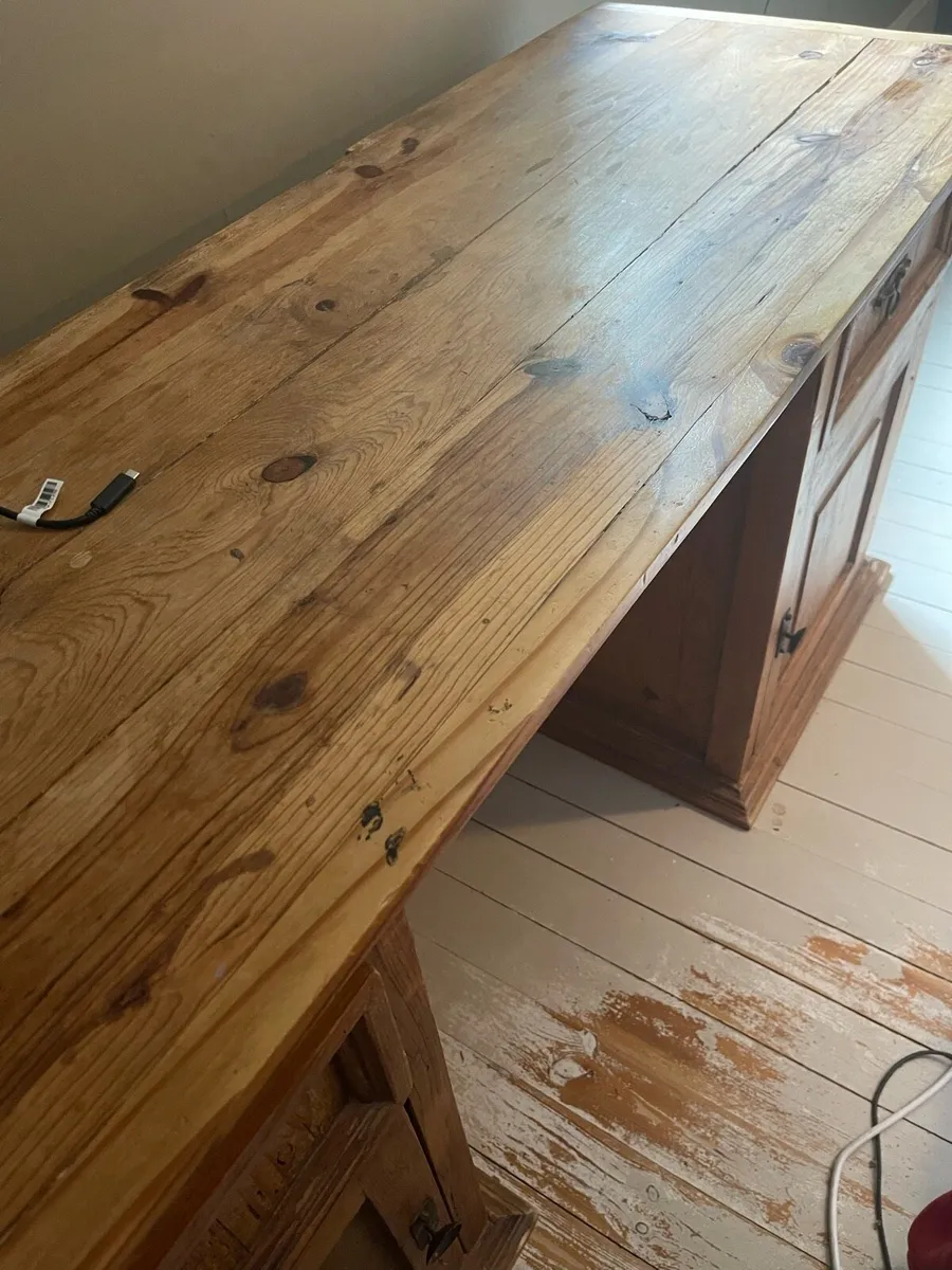 Mexican pine desk with mirror - Image 2