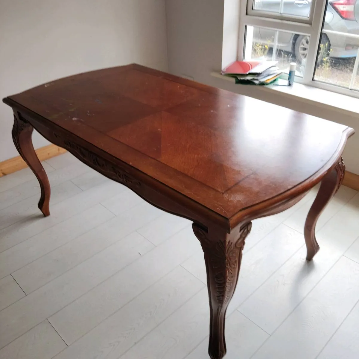Old table and chairs - Image 1