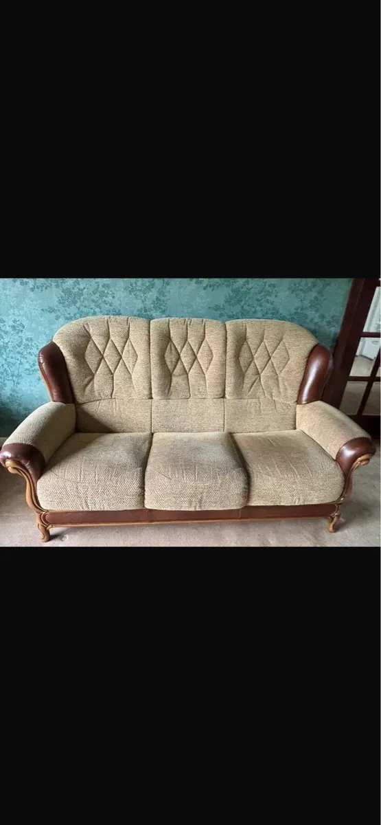3 piece suite - Image 1