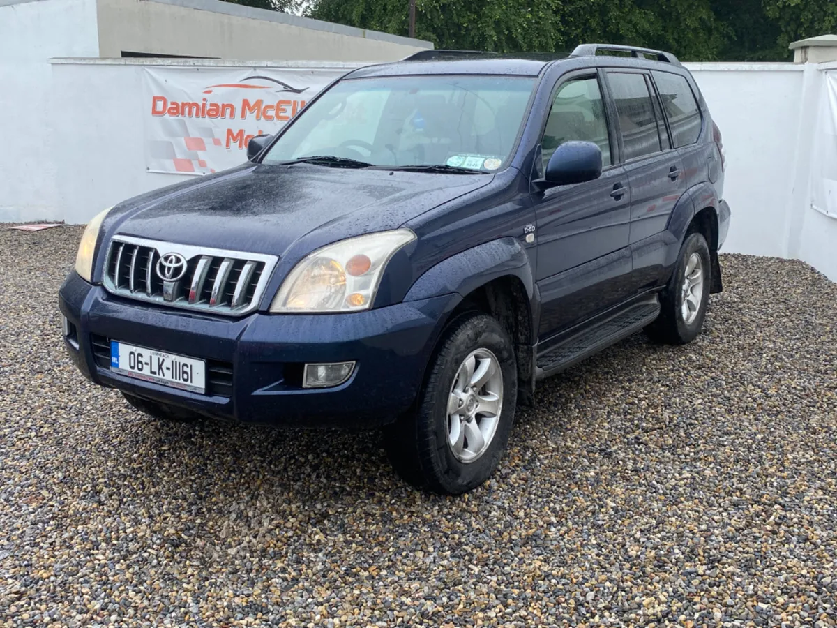 2006 Toyota Land Cruiser - 5 Seater - Image 4