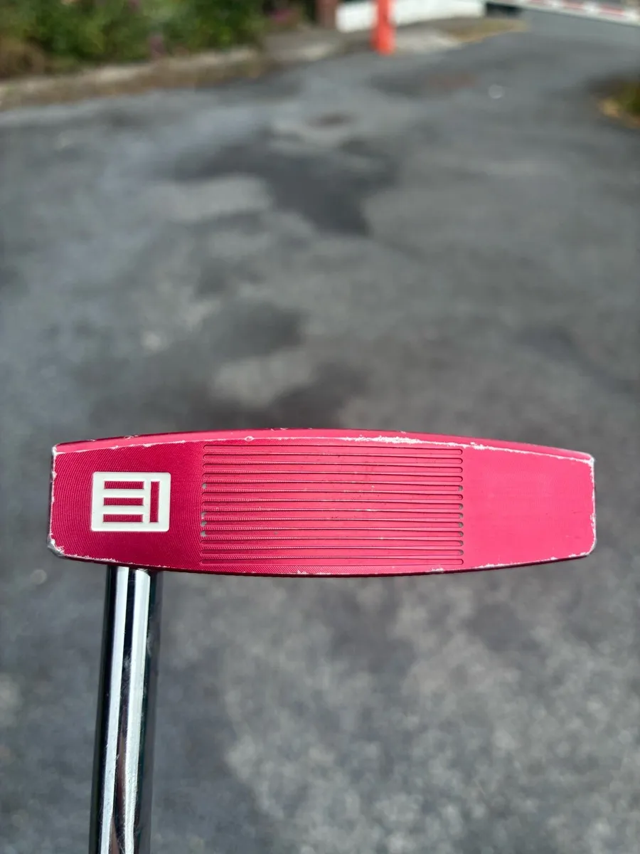 Model - ER7 EVNROLL Putter - Image 2