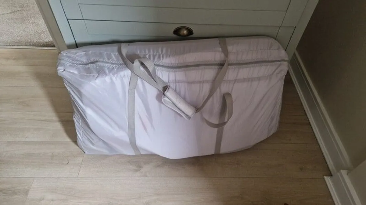 Cot - Image 2