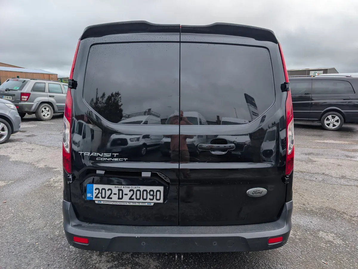 Ford Connect Limited LWB Air Con and alloys - Image 3