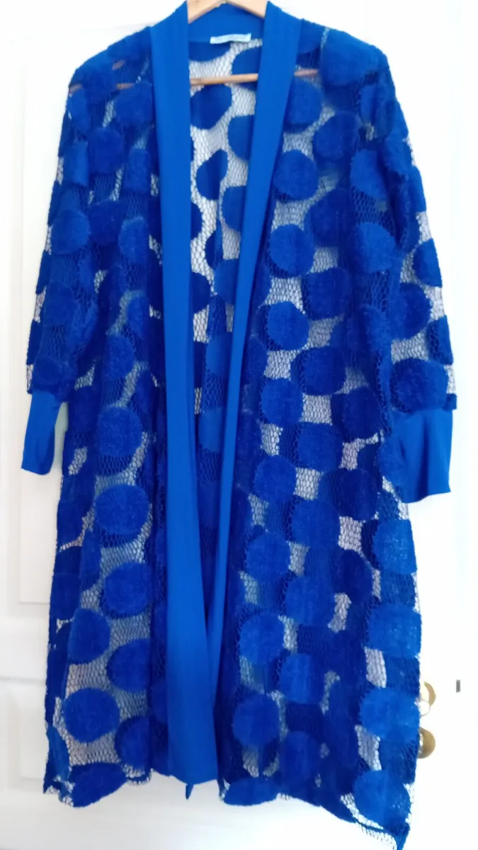 Ladies clothes - Image 2