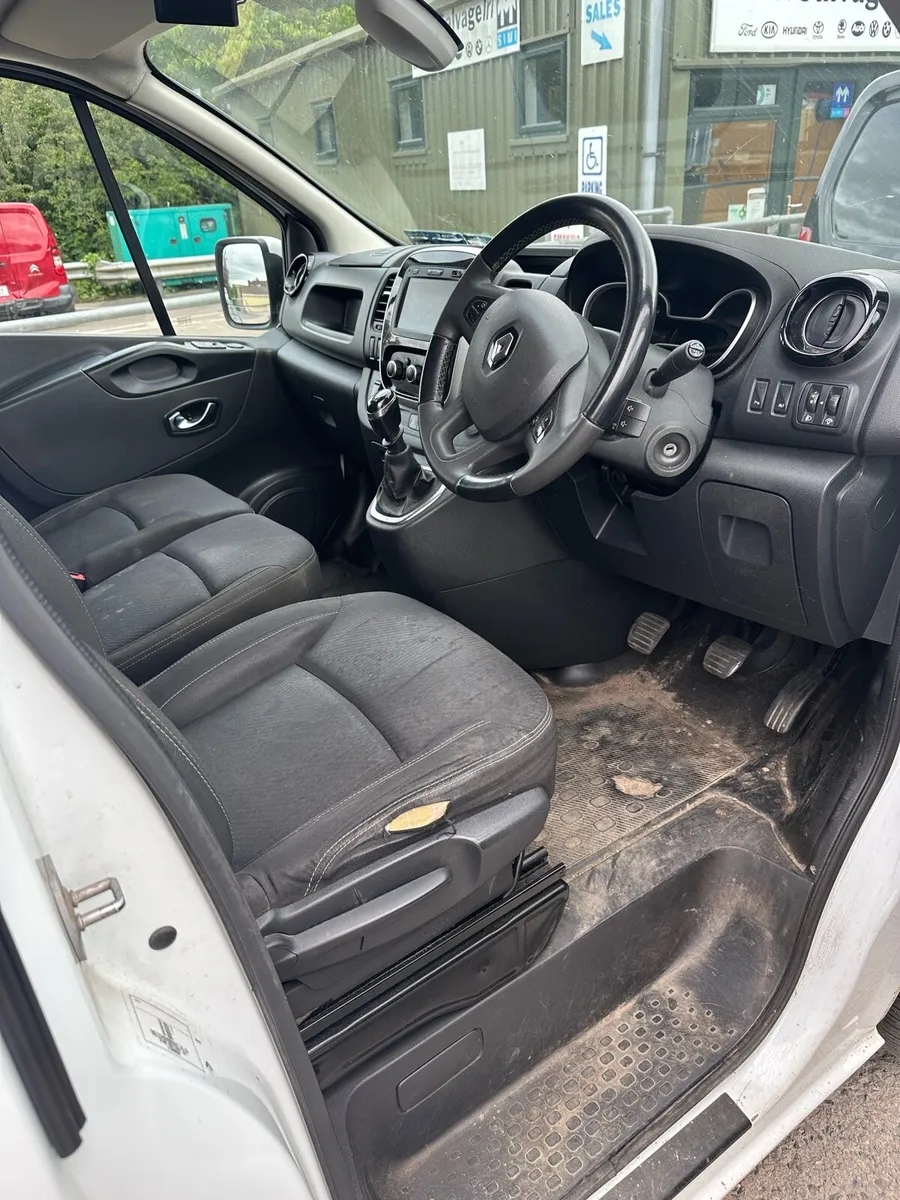 2020 Renault Traffic 2.0 diesel - Image 3