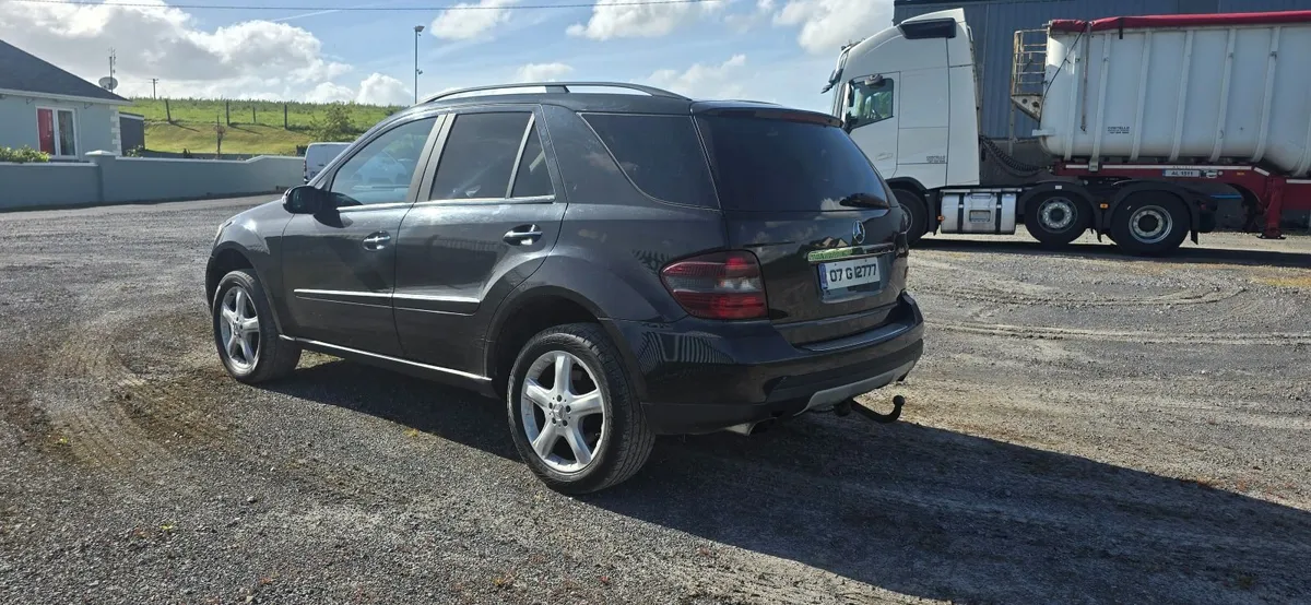 MERCEDES ML320 CREW CAB (FRESH TEST) - Image 4