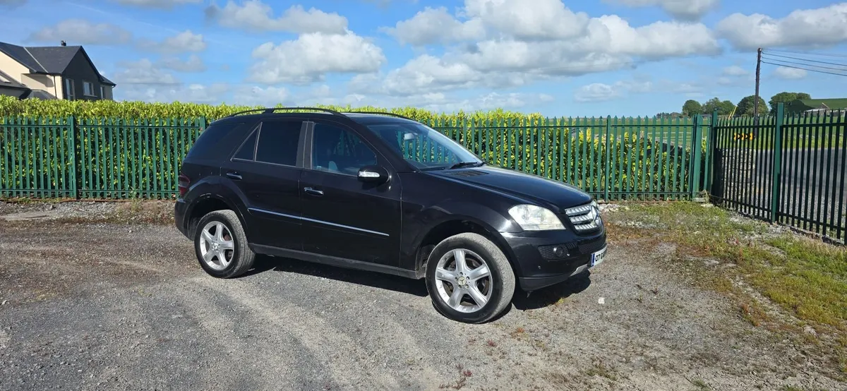 MERCEDES ML320 CREW CAB (FRESH TEST) - Image 2