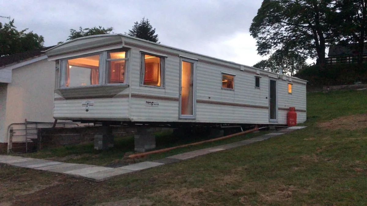 Mobile Home - Image 1
