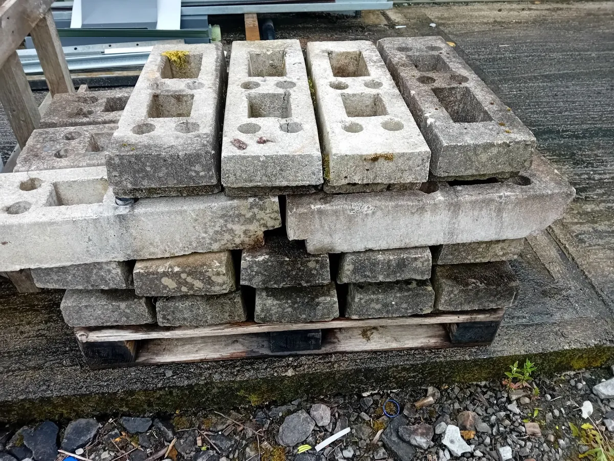 concrete blocks for harris fencing