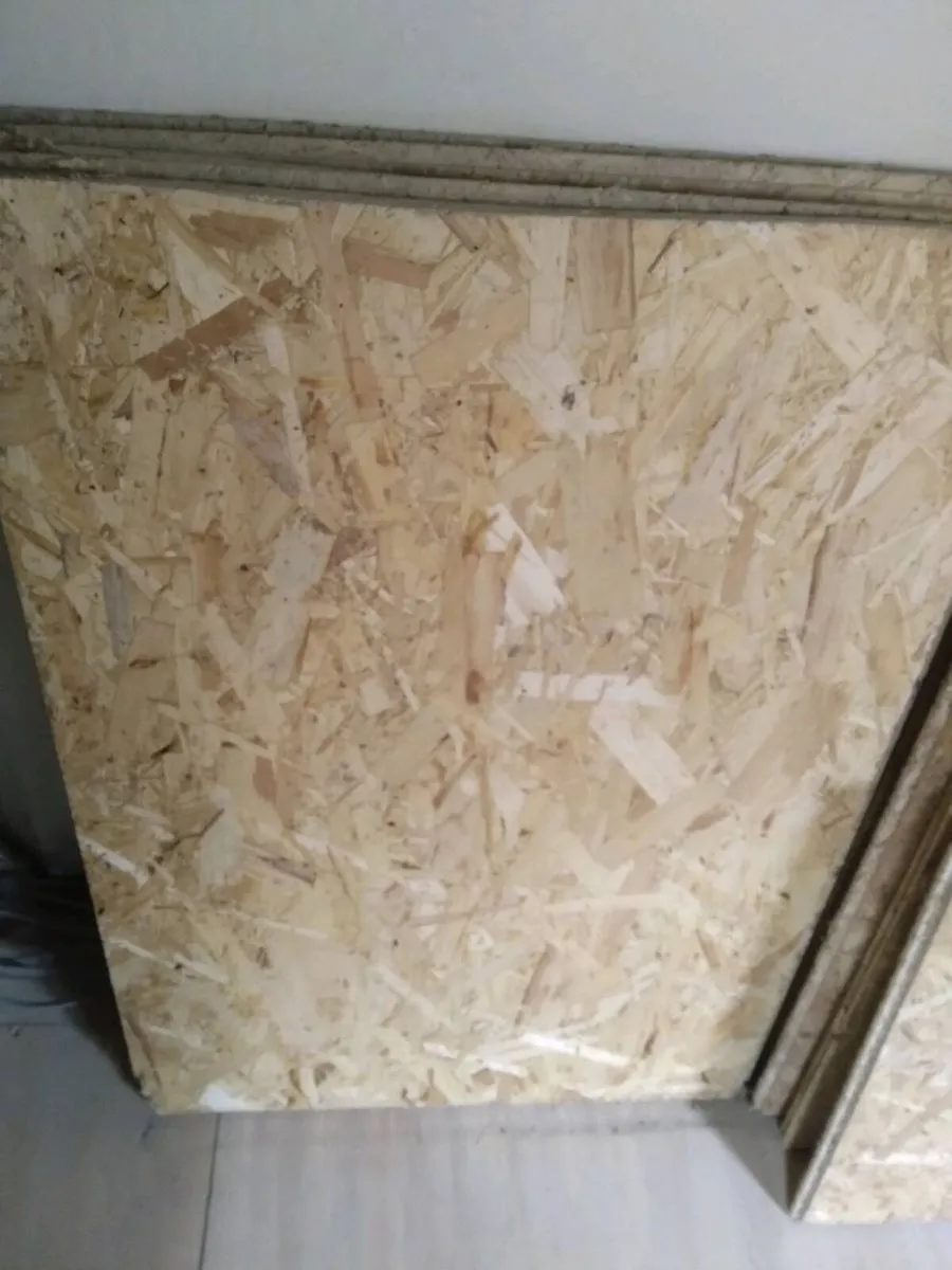 Woodchip flooring 10E THE LOT - Image 2