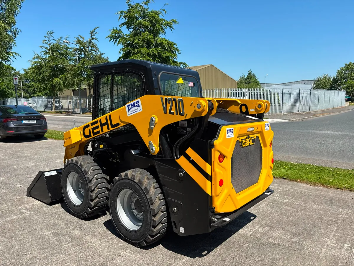 GEHL V210 Skid Steer Loader - Image 4