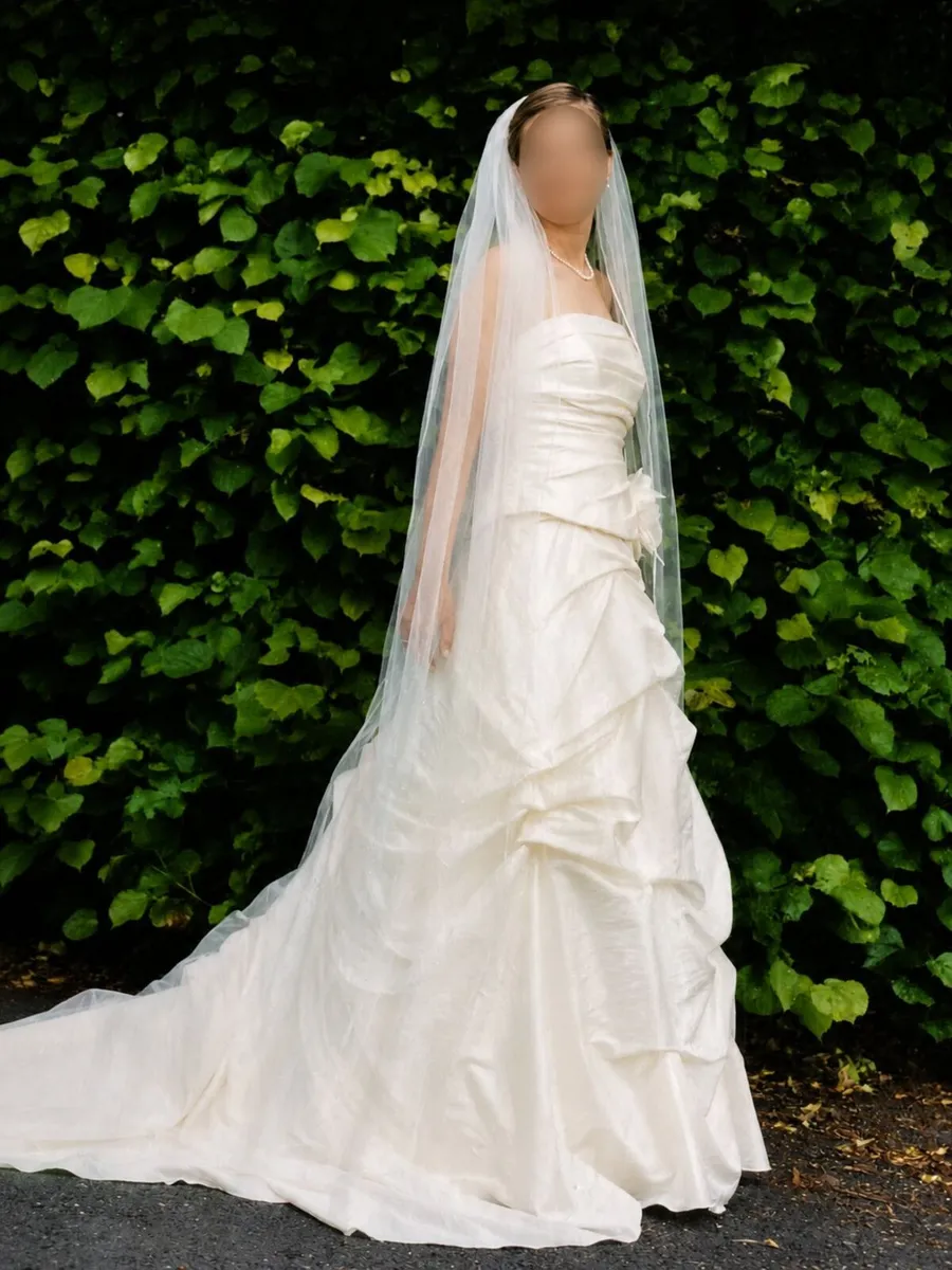 Vintage Wedding Dress - Image 1