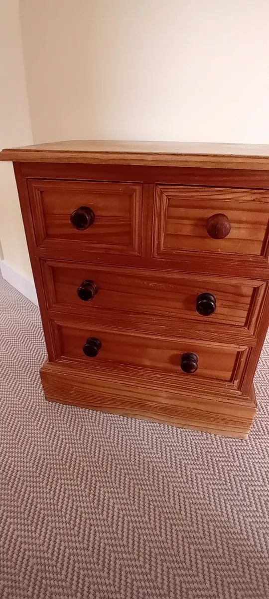 Bedside cabinet - Image 1