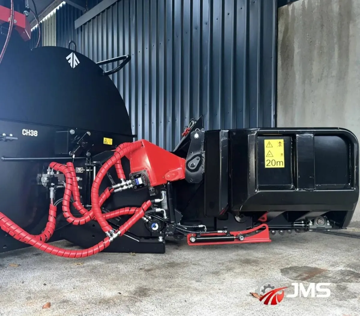 FARMI FOREST CH38 - 15" PTO-DRIVEN WOODCHIPPER - Image 4