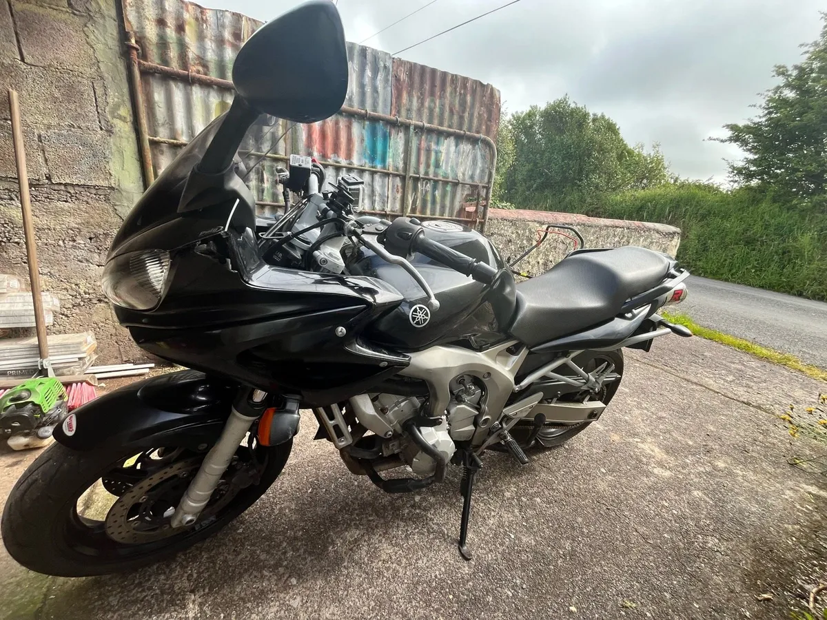 Yamaha Fazer 600 - Image 4