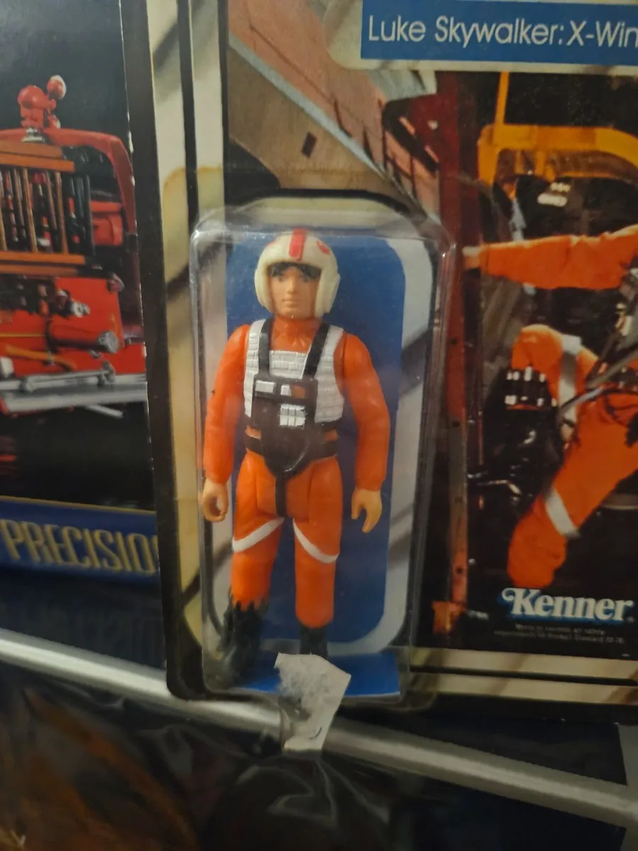 Vintage Star Wars Luke Skywalker X Wing Pilot Repr - Image 2