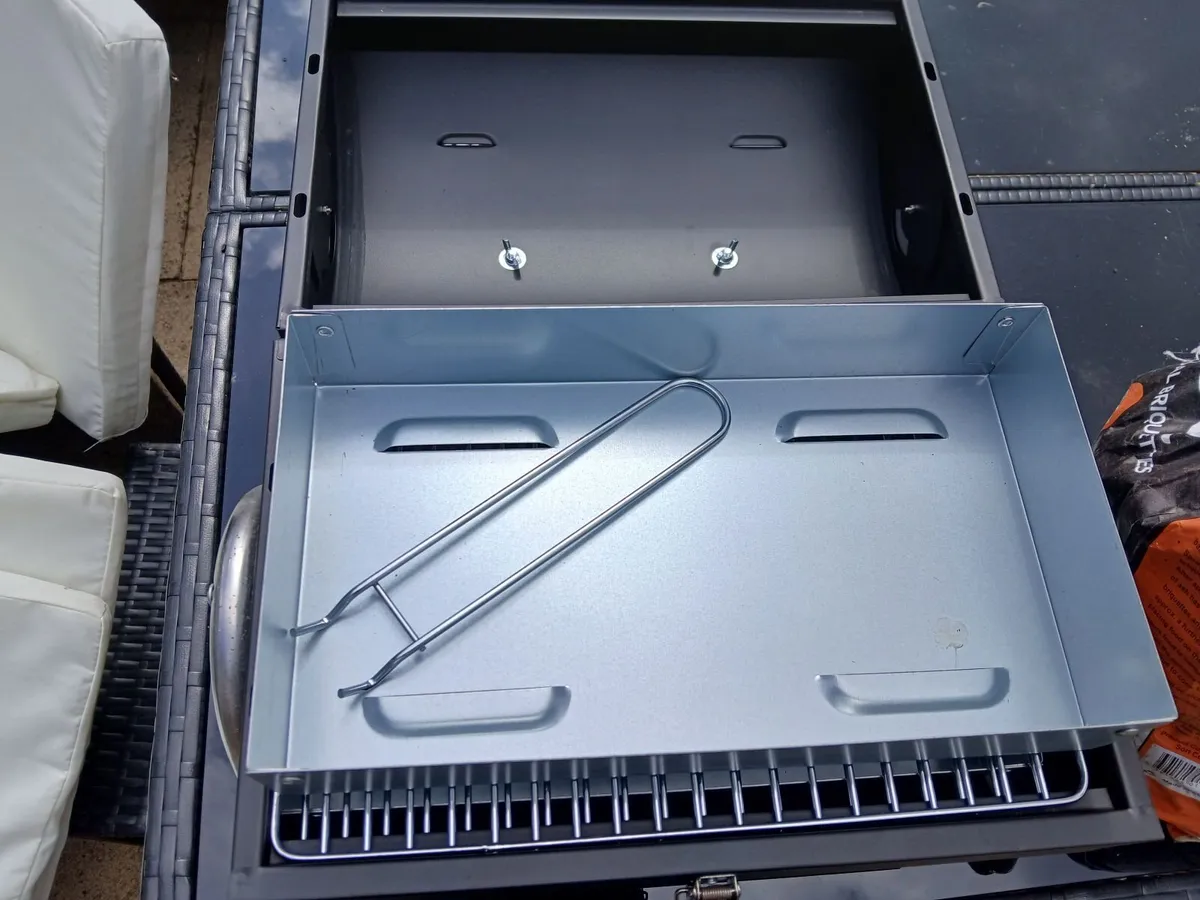 Portable Barbecue, coal, fuel - Image 3