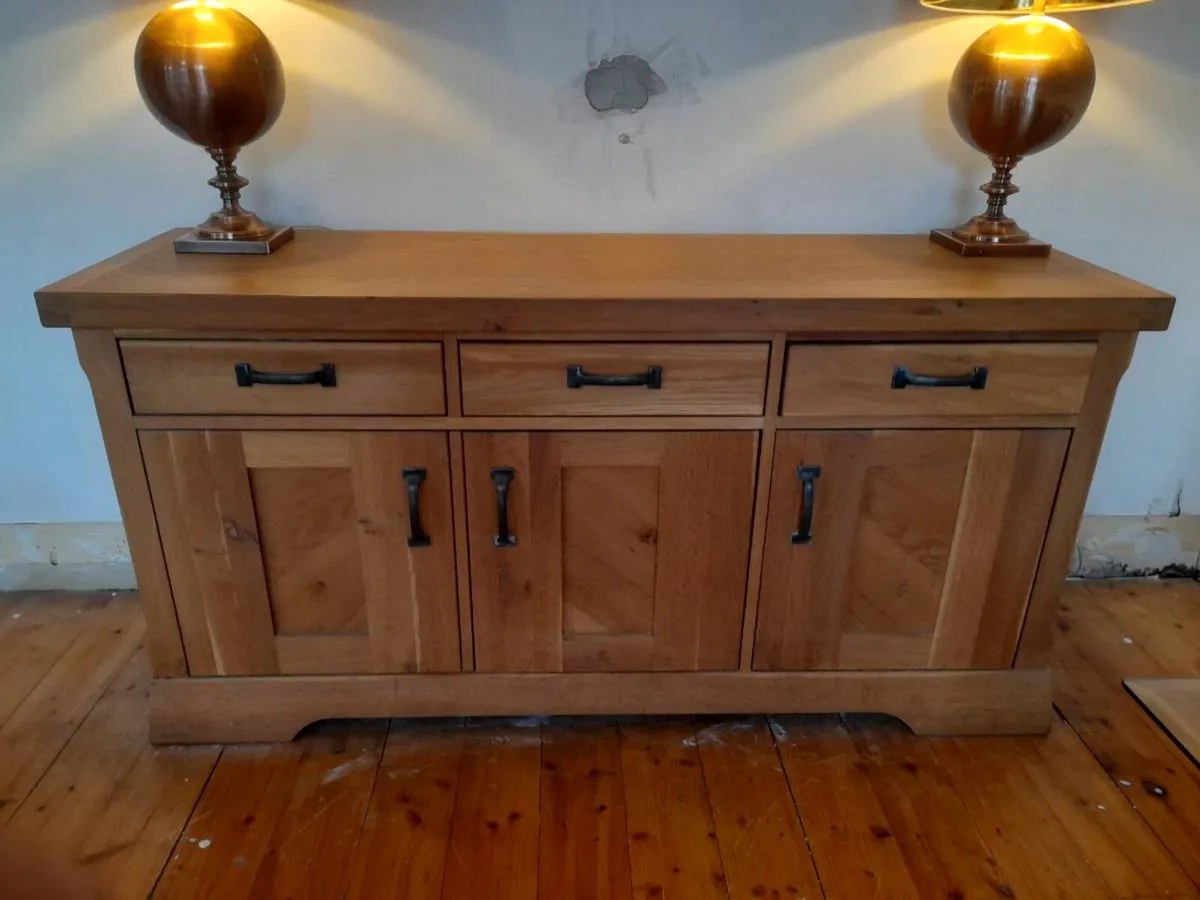 Oak side board for sale - Image 1