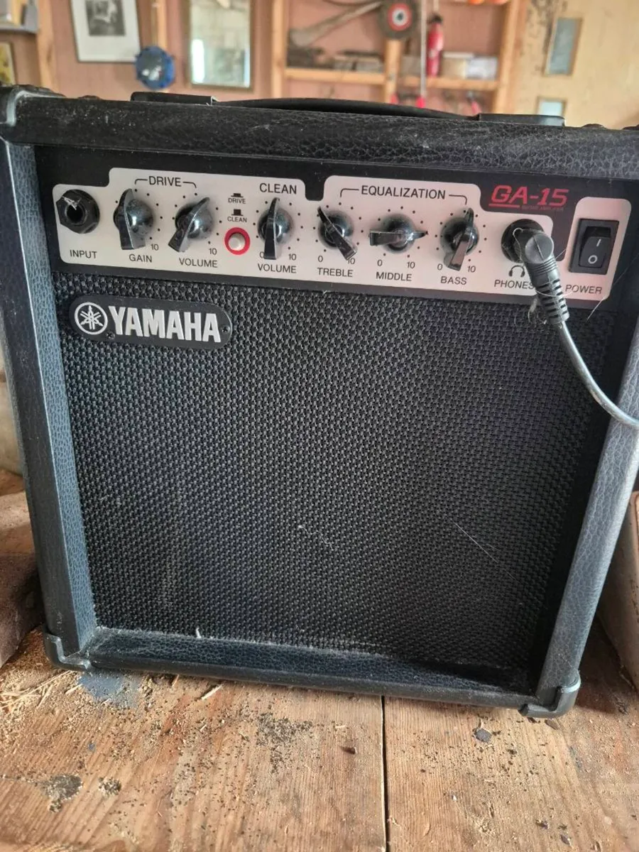 Yamaha guitar amp model GA 15 - Image 1