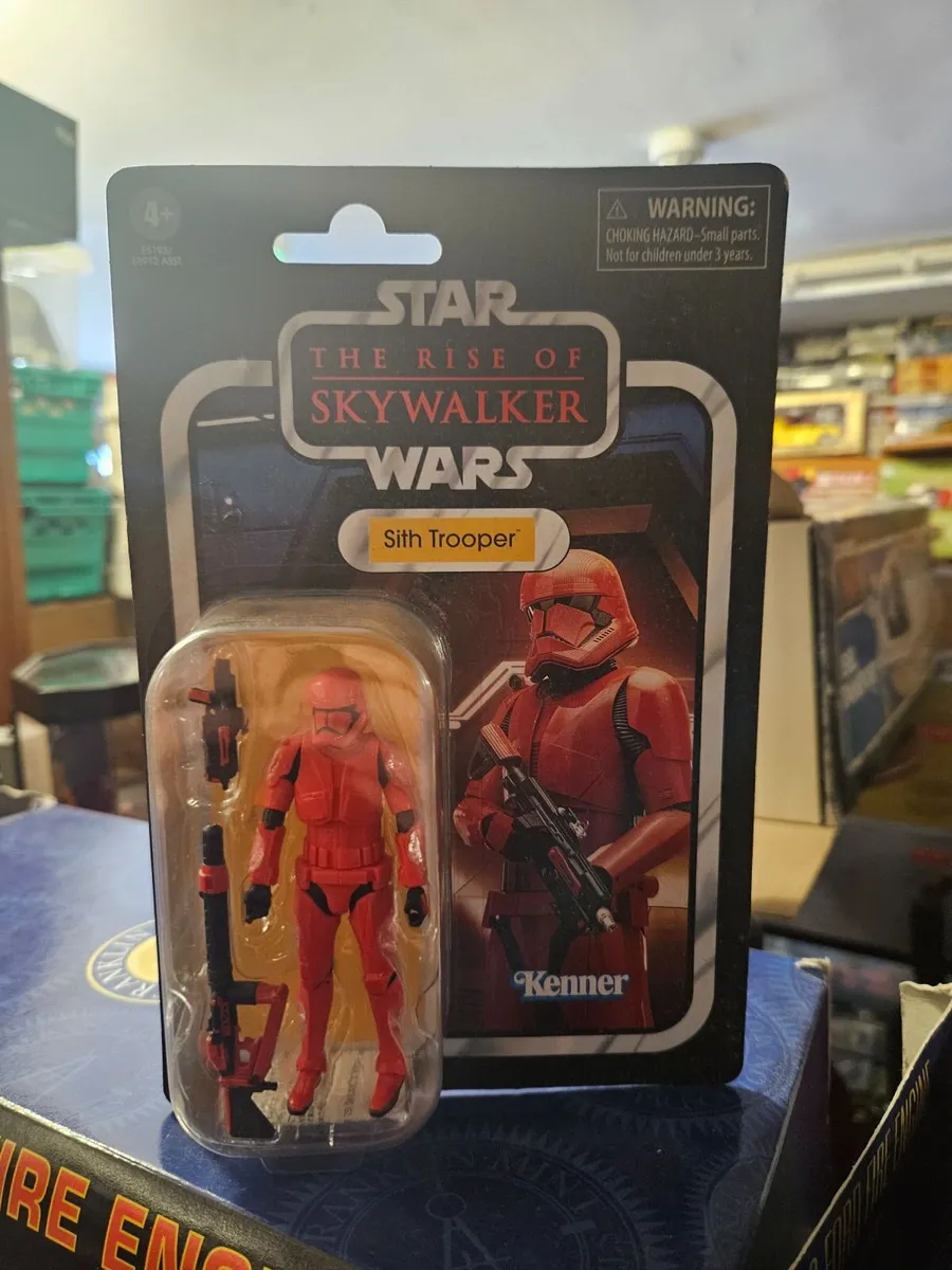 Star Wars Figure - Image 1