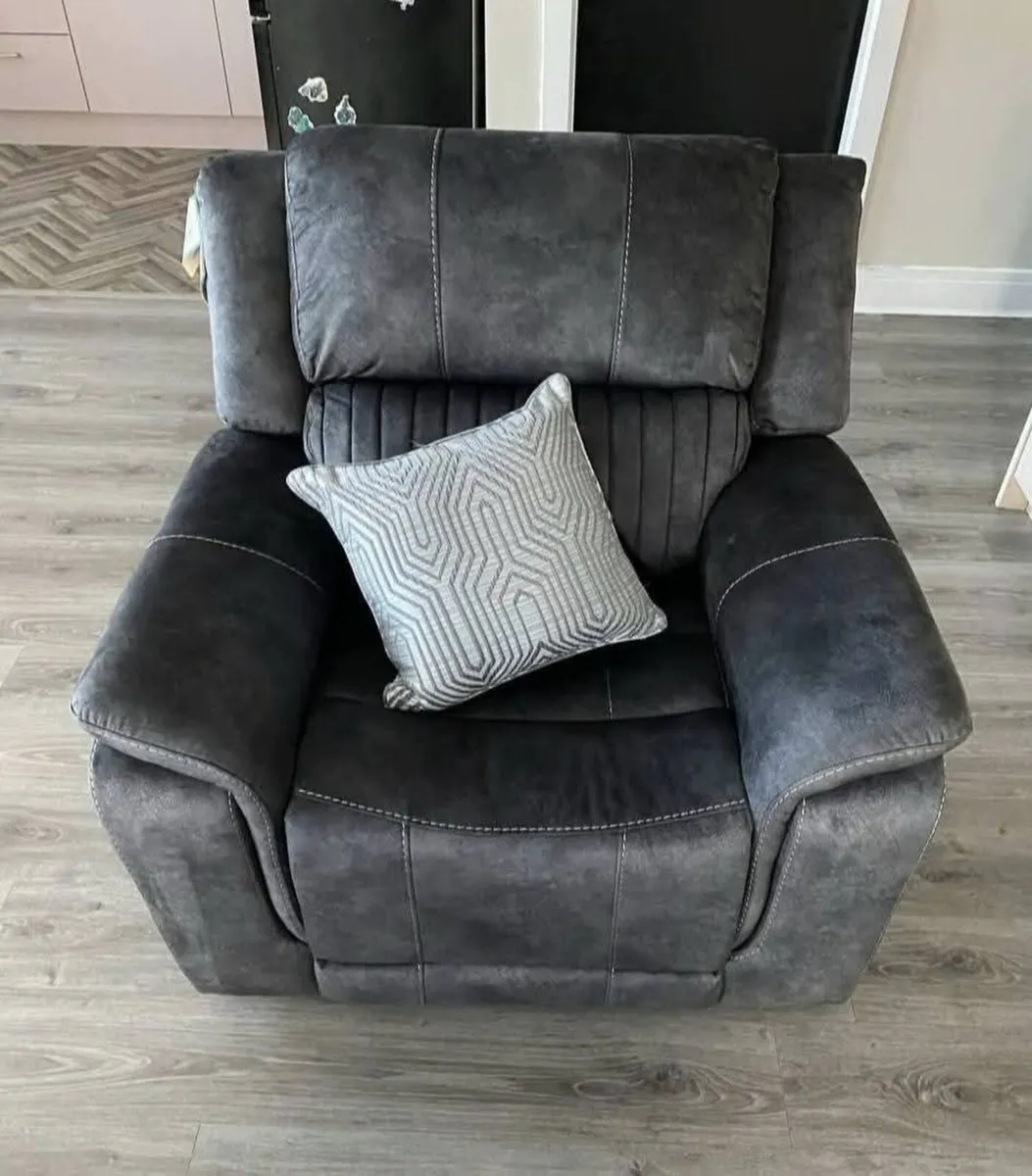 Gresham 3+2 or 3+1+1 Grey & Brown Fabric Recliner - Image 4