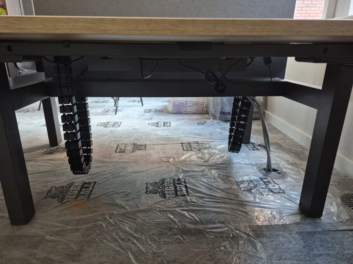 Herman Miller Dual sit stand desks second hand x 9 - Image 1