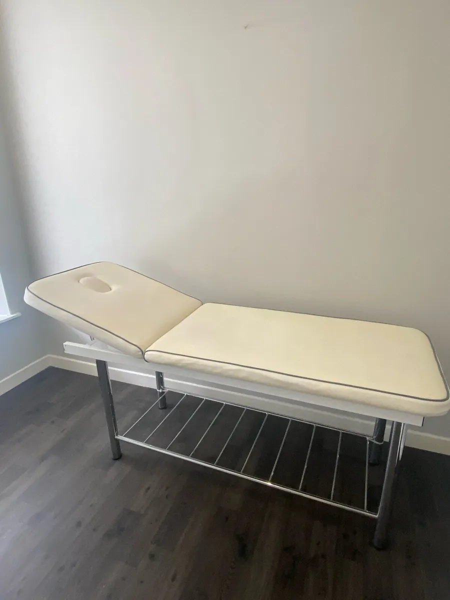 Salon beauty Couch - Image 2