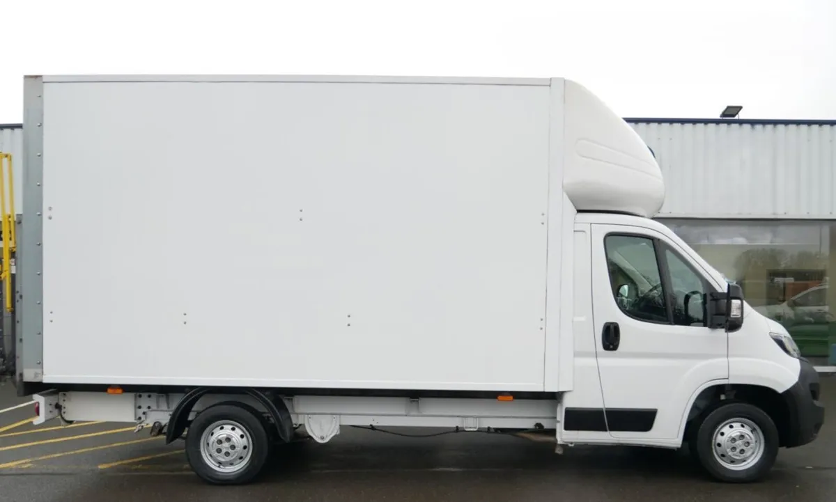 2023 Peugeot Boxer Luton Box Van - Image 1